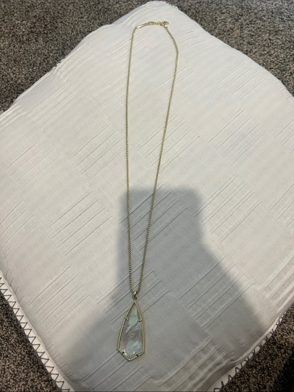 Kendra Scott Mother of Pearl Necklace
